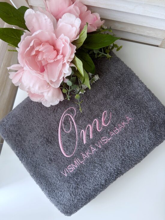 PELĒKS DVIELIS OMEI