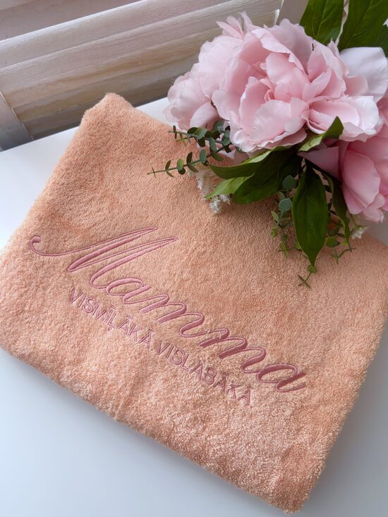 PERSIKU KRĀSAS DVIELIS MAMMAI