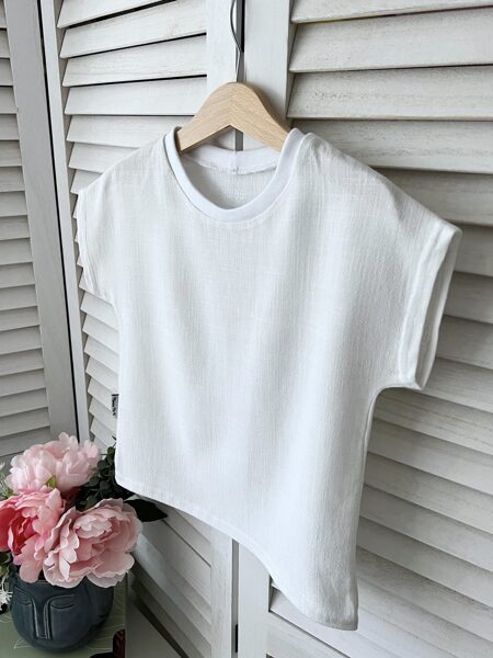 Pēdējais balts oversize krekliņš 92/98