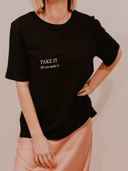 T-krekls FAKE IT